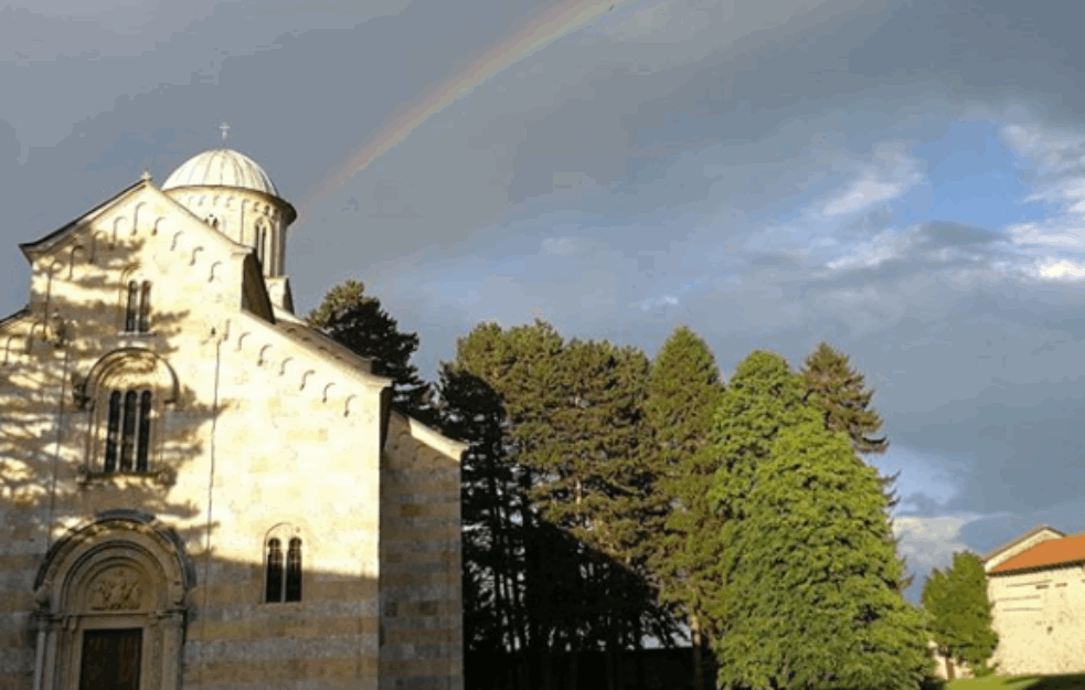 Imovina manastira Visoki Dečani i zvanično manastirska